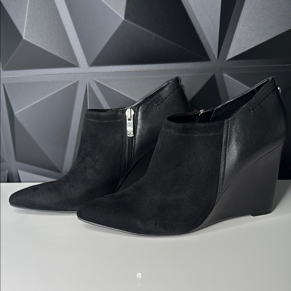 Vince Camuto Black Ankle Booties with Wedge Heel - Picture 2 of 7